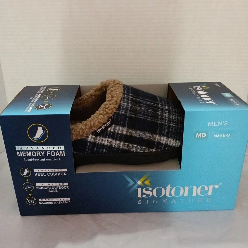Isotoner‎ Memory Foam Slippers